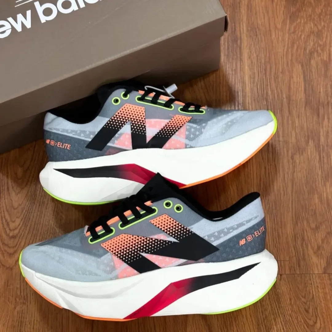 NEW BALANCE FUELCELL SC ELITE V4